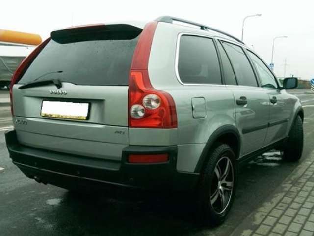 Volvo XC90 2006 года в аренду в Минске