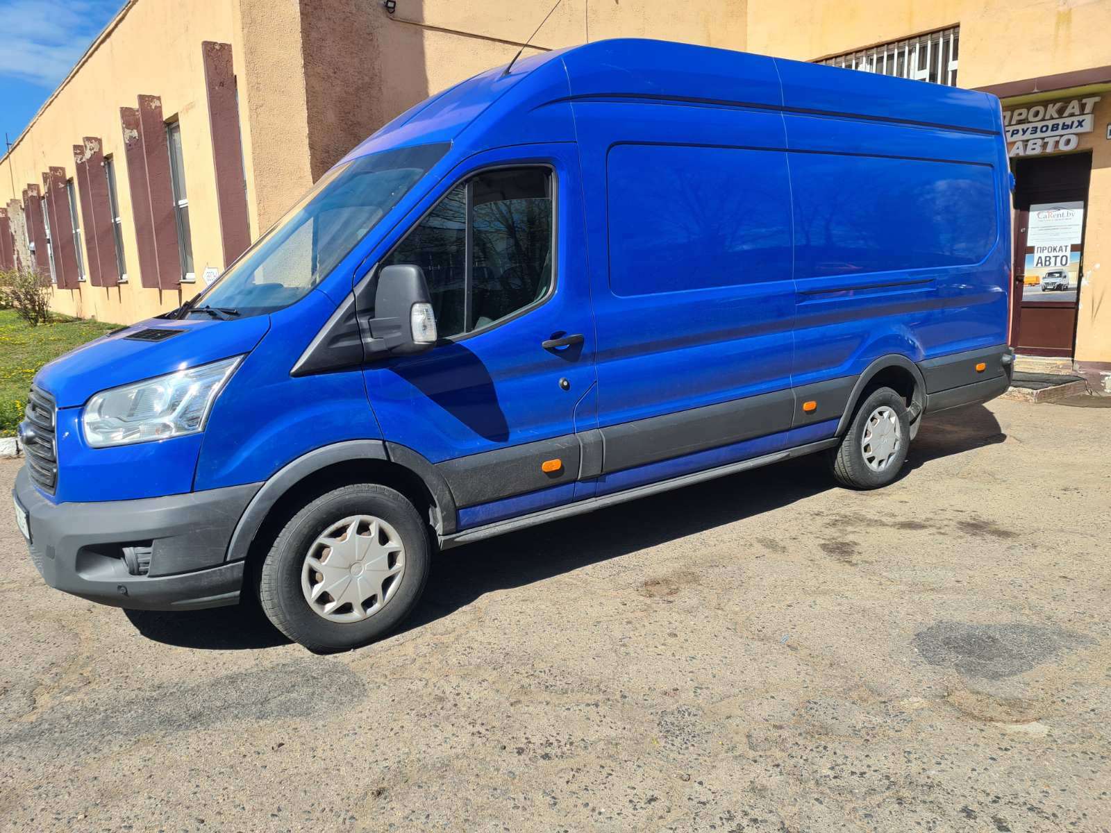Ford Transit 2018 года в аренду в Минске