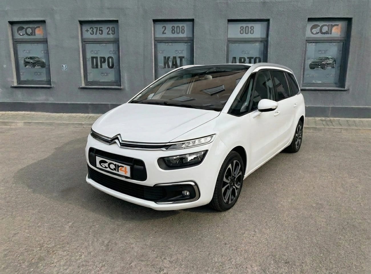 Citroen C4 Grand Spacetourer 2020 года в аренду в Бресте