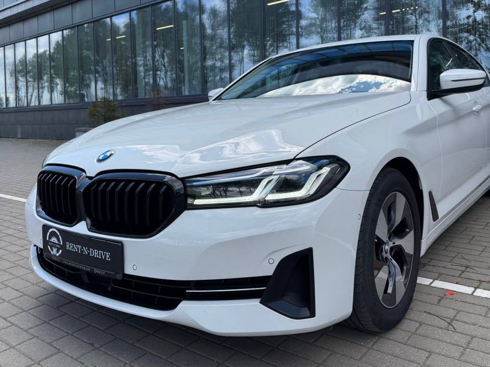 BMW G30 5 Series