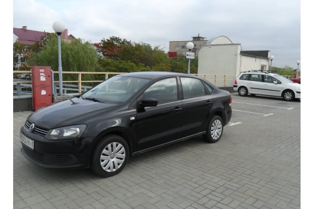 Volkswagen Polo 2012 года в аренду в Минске