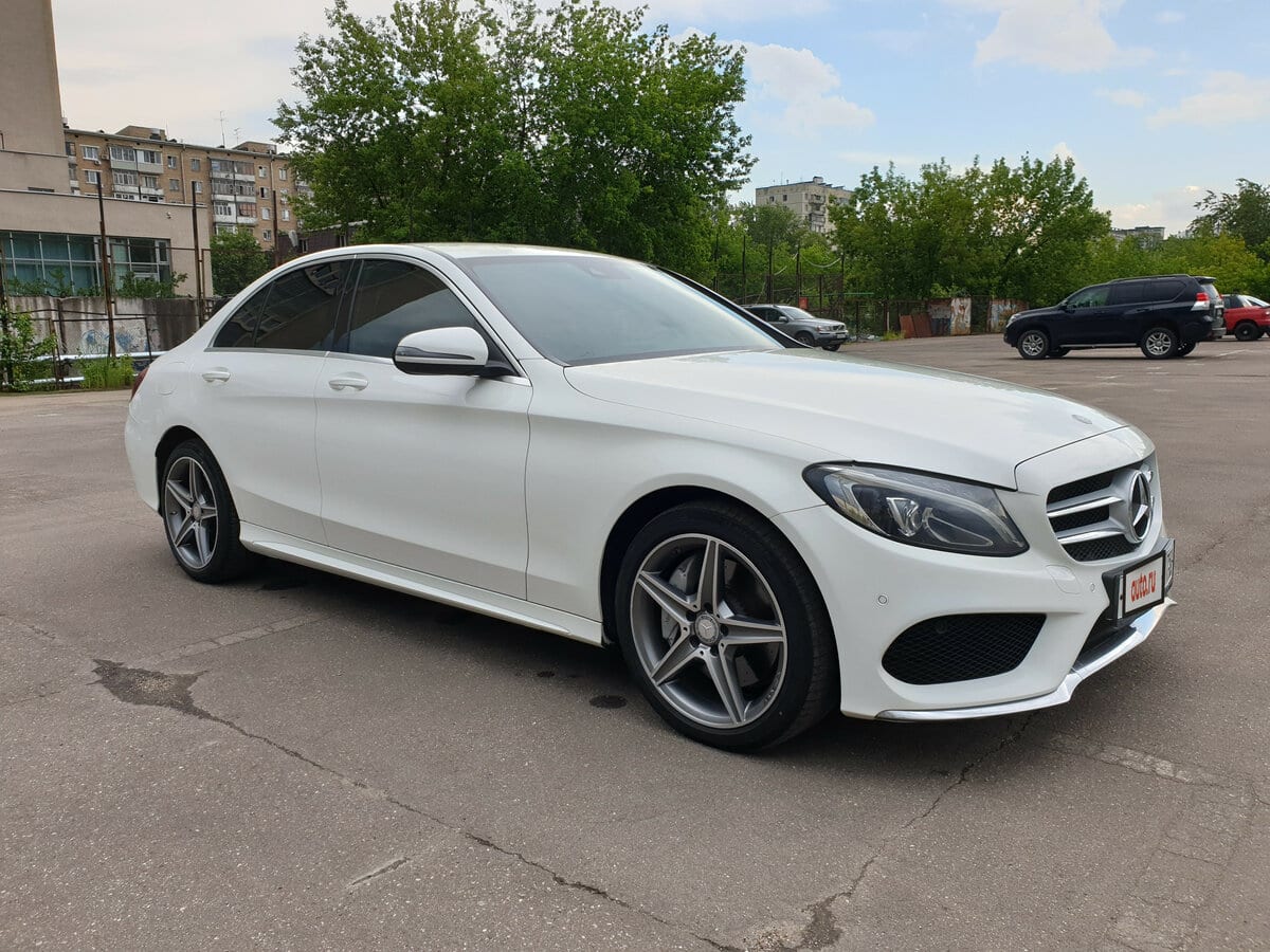 Mercedes-Benz C180 AMG (W205) 2016 — фото 2