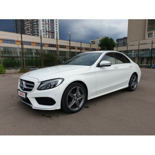 Mercedes-Benz C180 AMG (W205) 2016 года в аренду в Минске