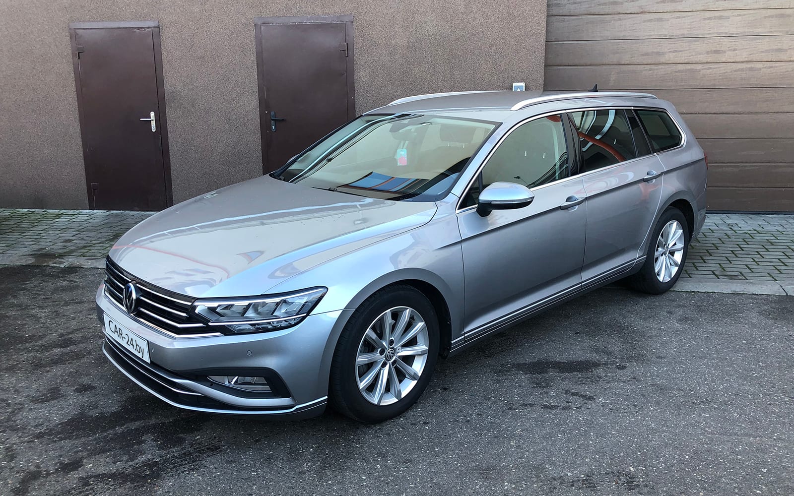 Volkswagen Passat 2019 — аренда от 95 Br/сутки