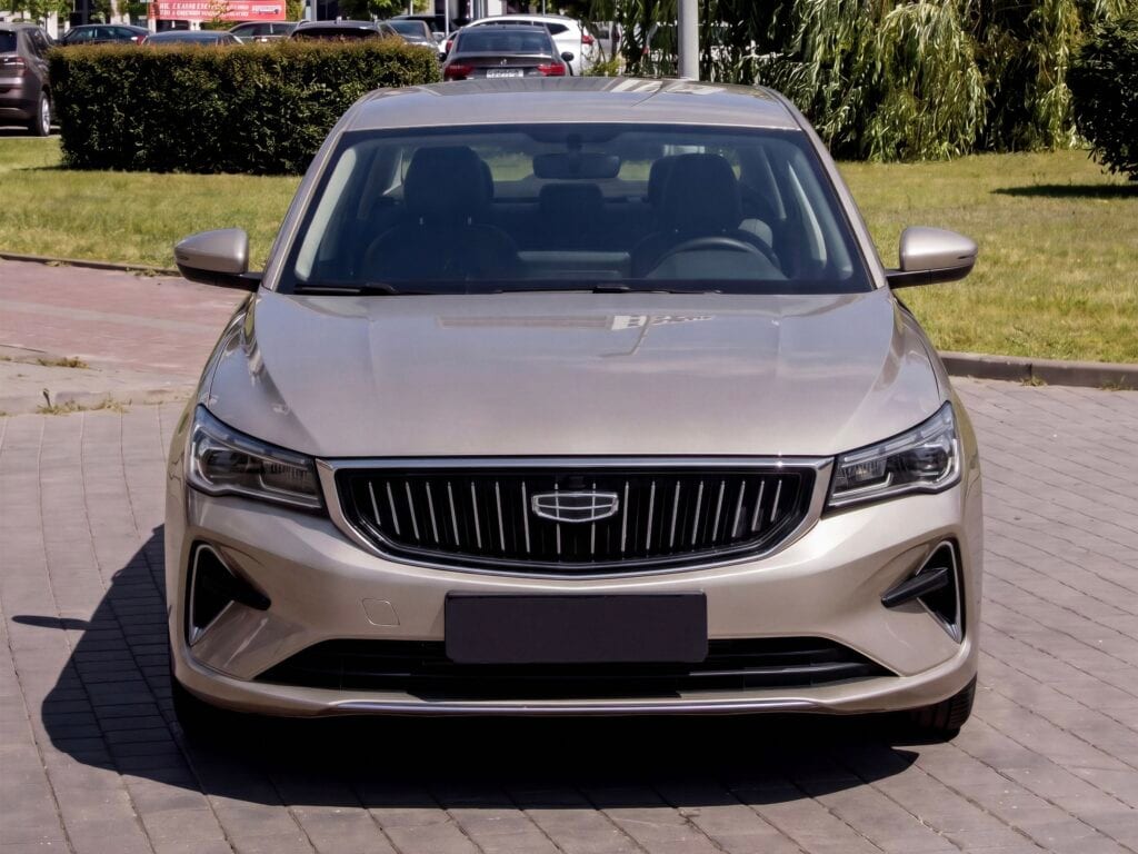 Geely Emgrand Gold 2023 — фото 2