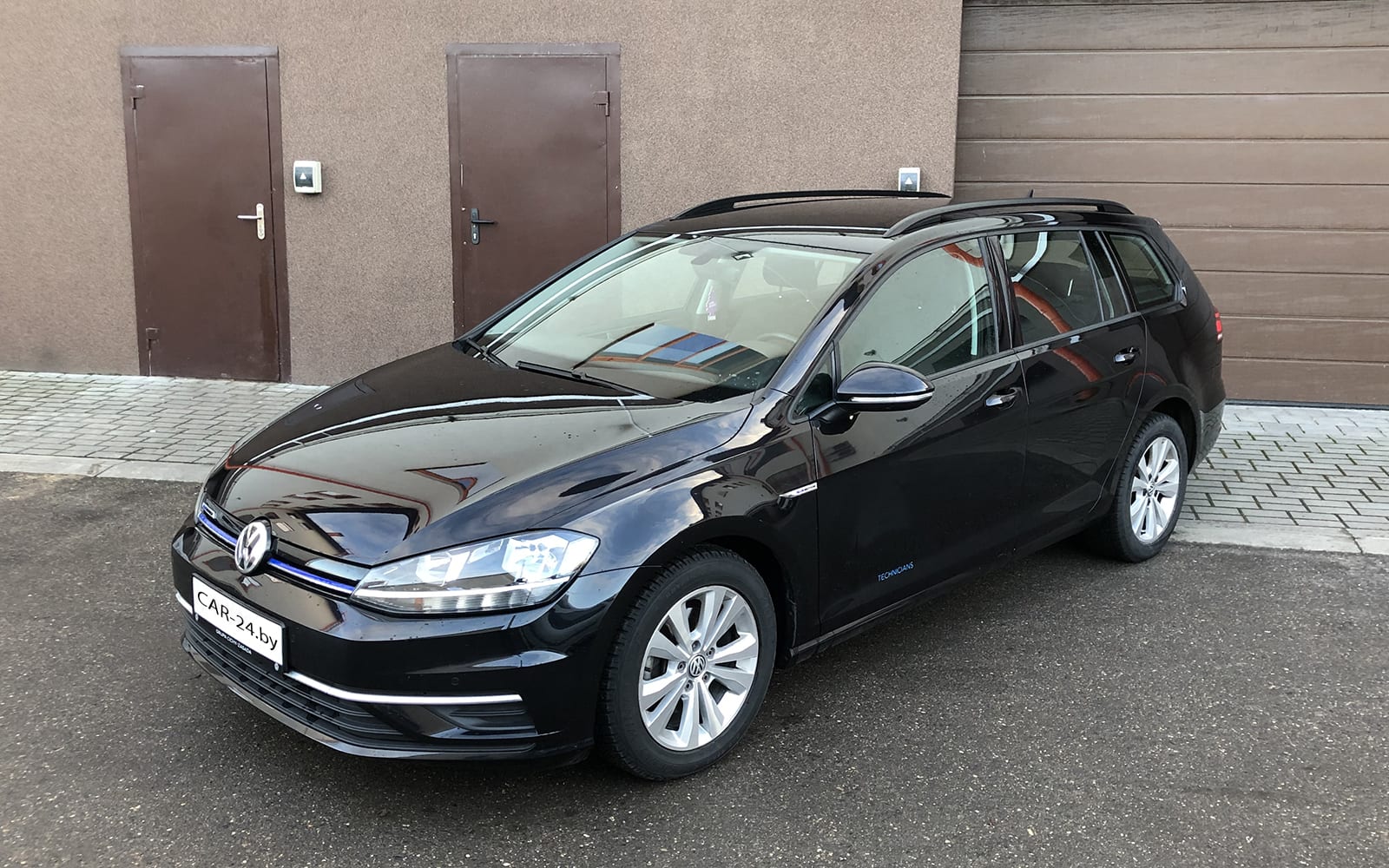 Volkswagen Golf Variant 2018 года в аренду в Гродно