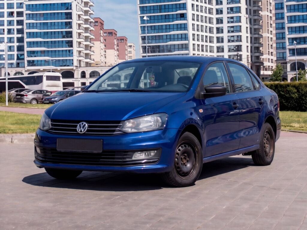 Volkswagen Polo Blue 2018 — аренда от 120 Br/сутки