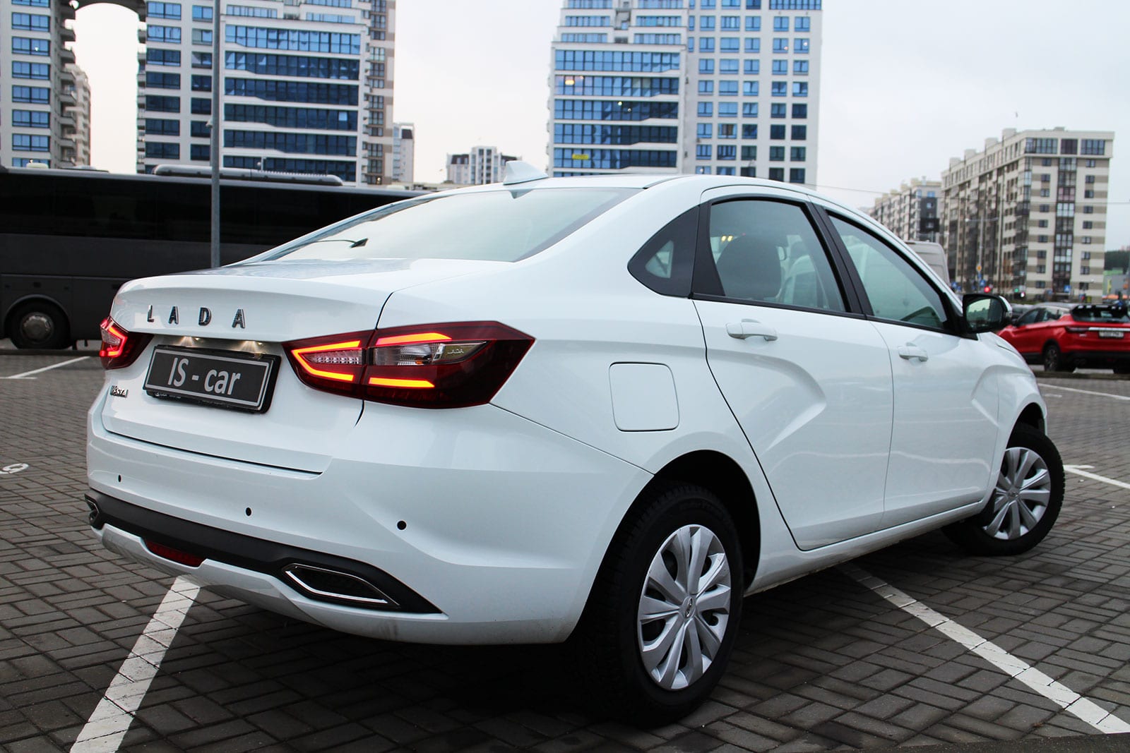 Lada Vesta new 2024 года в аренду в Минске