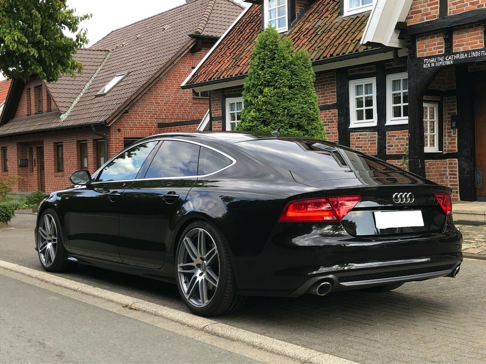 Audi A7 2012 года в аренду в Минске
