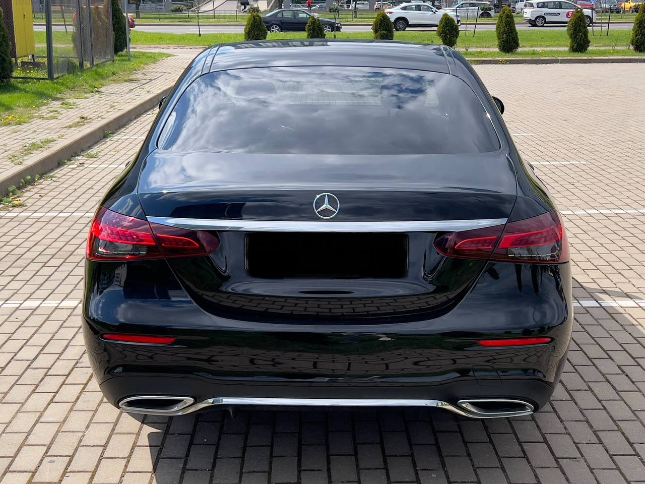Mercedes-Benz E 250 AMG (W213) 2020 — фото 3