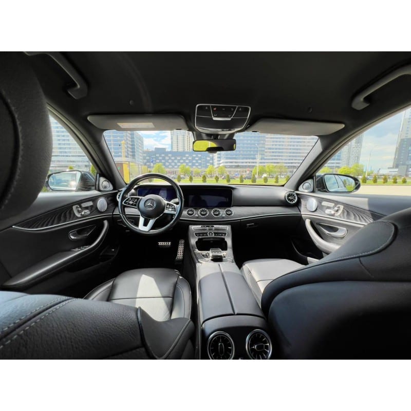 Mercedes-Benz E 250 AMG (W213) 2020 года в аренду в Минске