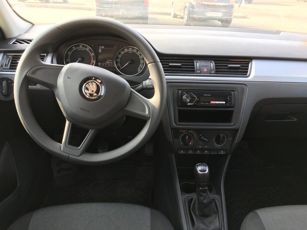 Skoda Rapid 2018 — фото 3
