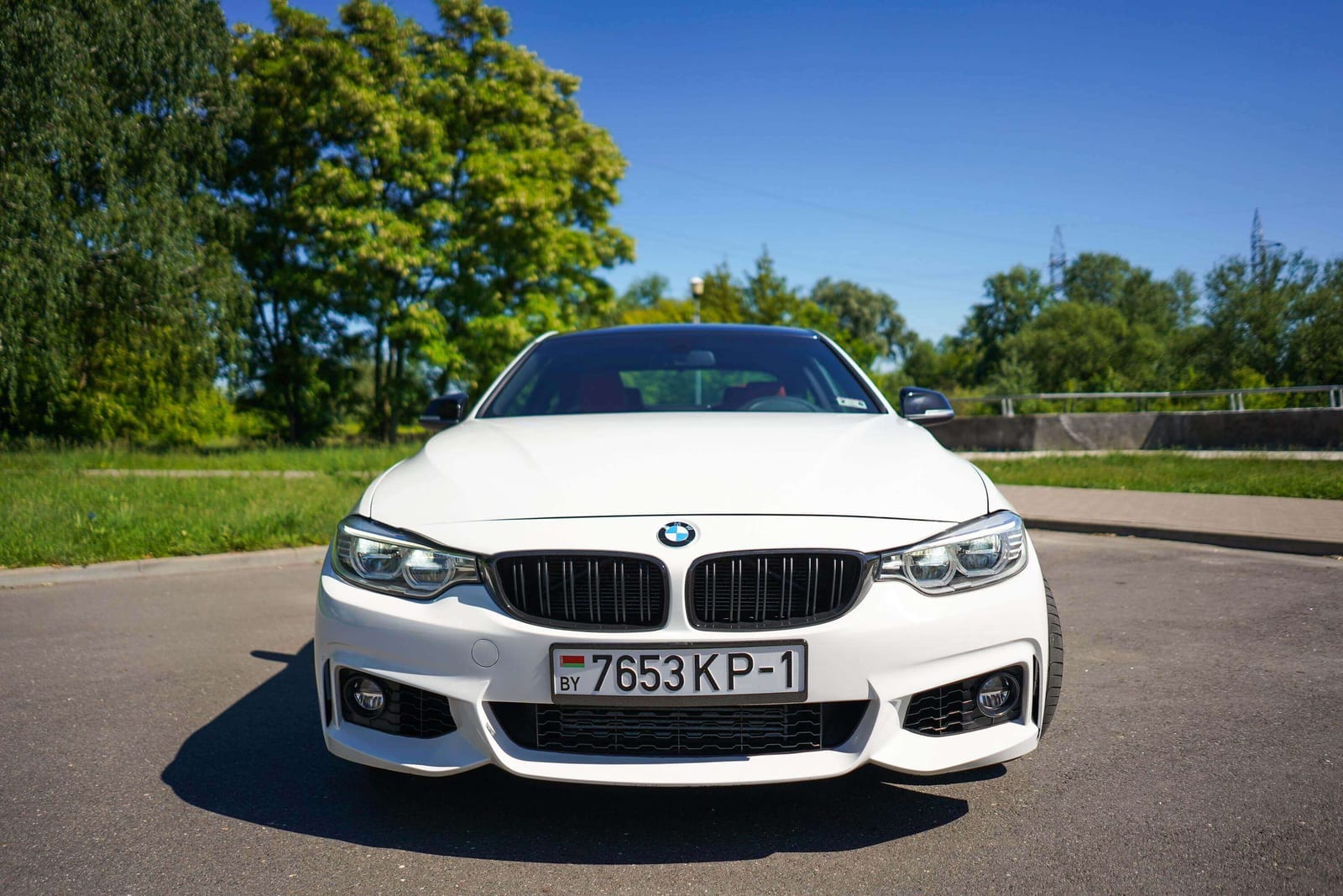 BMW 428i 2024 года в аренду в Бресте
