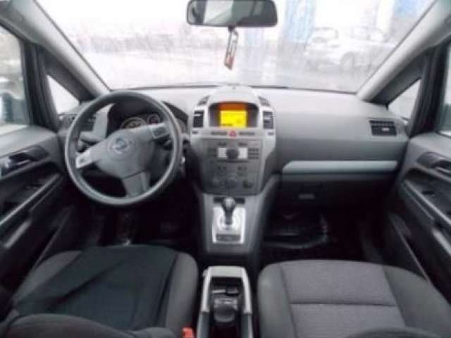 Opel Zafira 2007 года в аренду в Минске