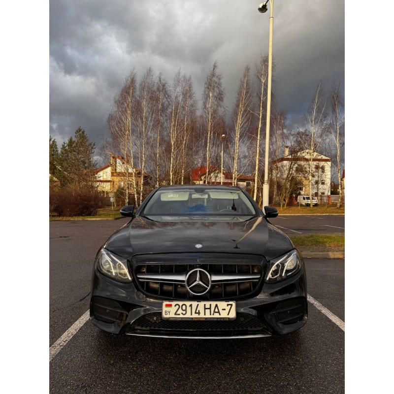 Mercedes-Benz E200 AMG (W213) 2020 года в аренду в Минске
