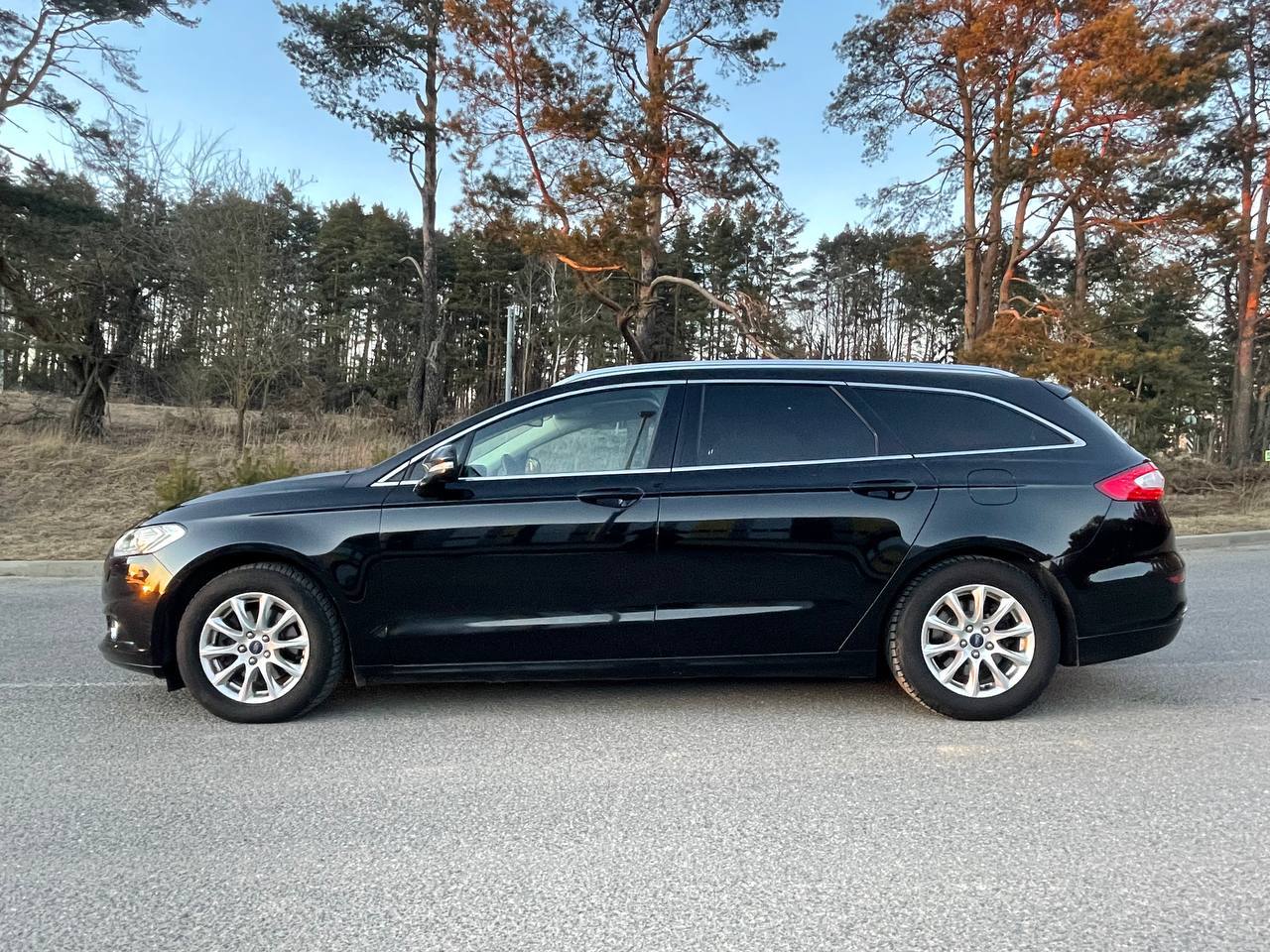 Ford Mondeo Wagon 2017 года в аренду в Минске