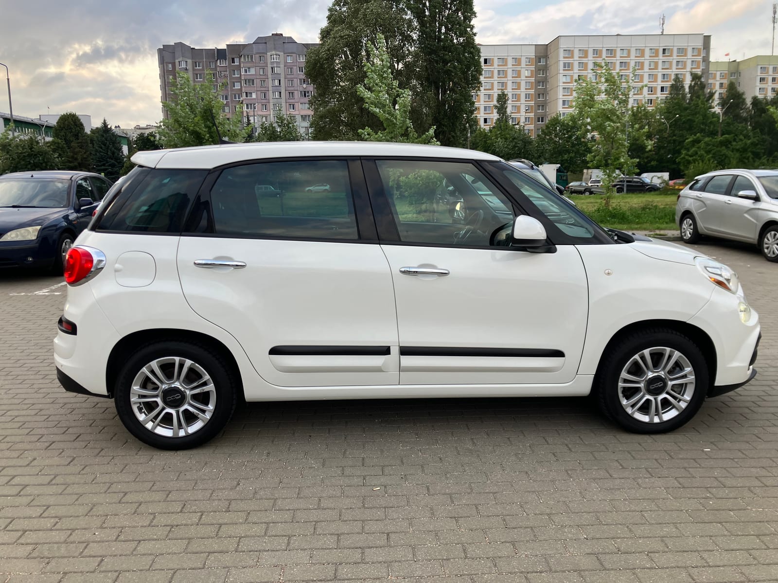 Fiat 500 L в аренду в Минске