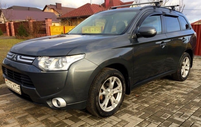 Mitsubishi Outlander AT 4x4