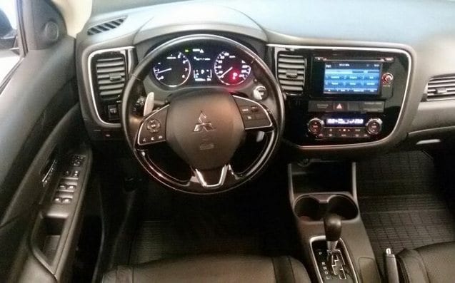 Mitsubishi Outlander AT 4x4 в аренду в Минске