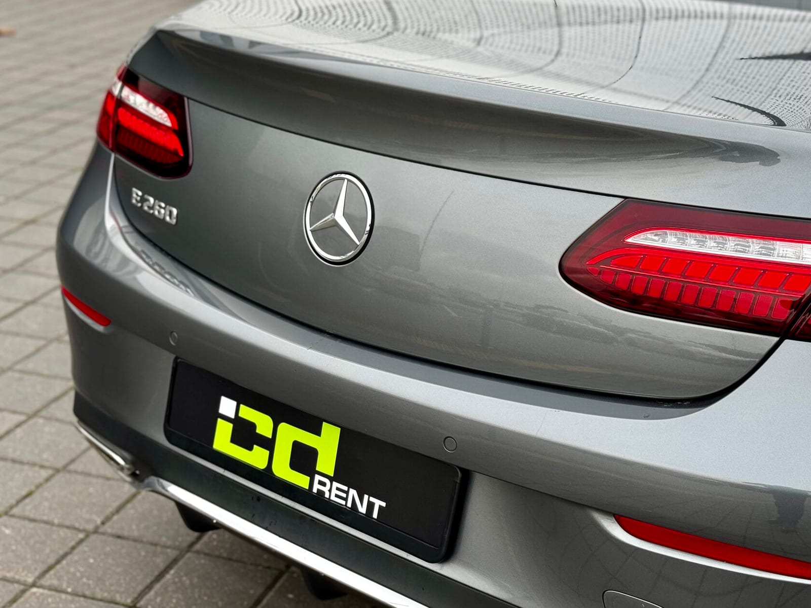 Mercedes-Benz E 200 2022 — аренда от 505 Br/сутки