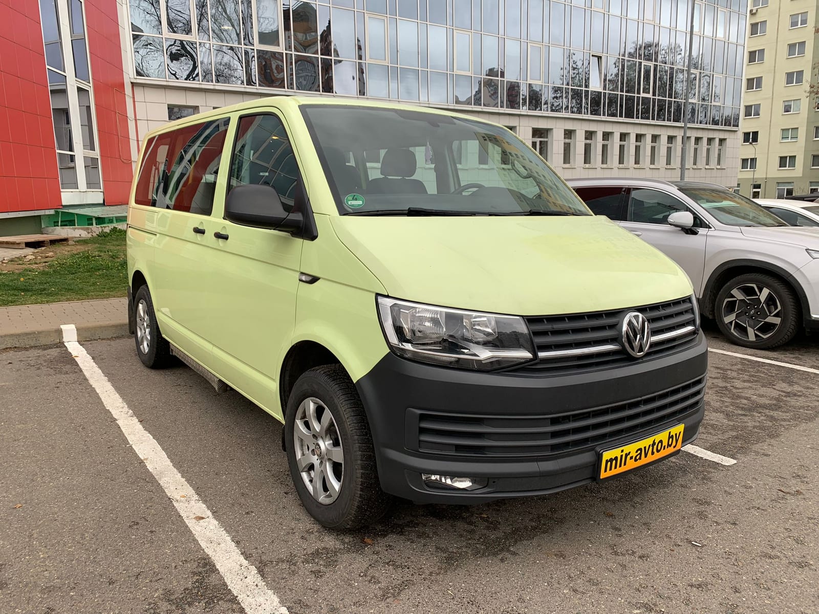 Volkswagen Transporter T6 в аренду в Минске