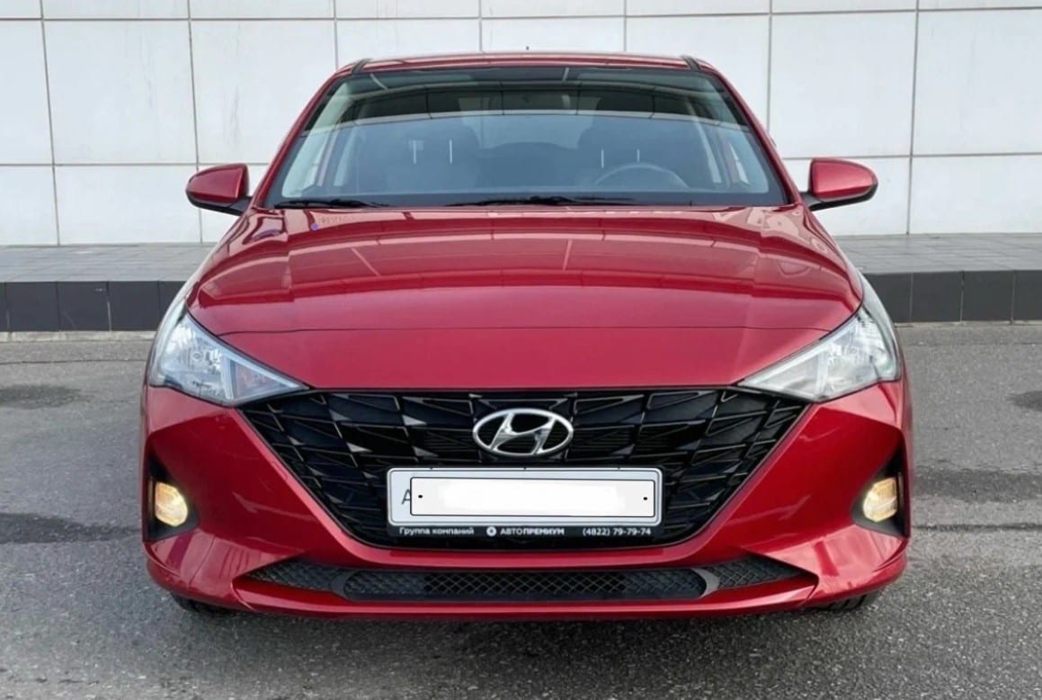 Hyundai Solaris 2021 — аренда от 160 Br/сутки