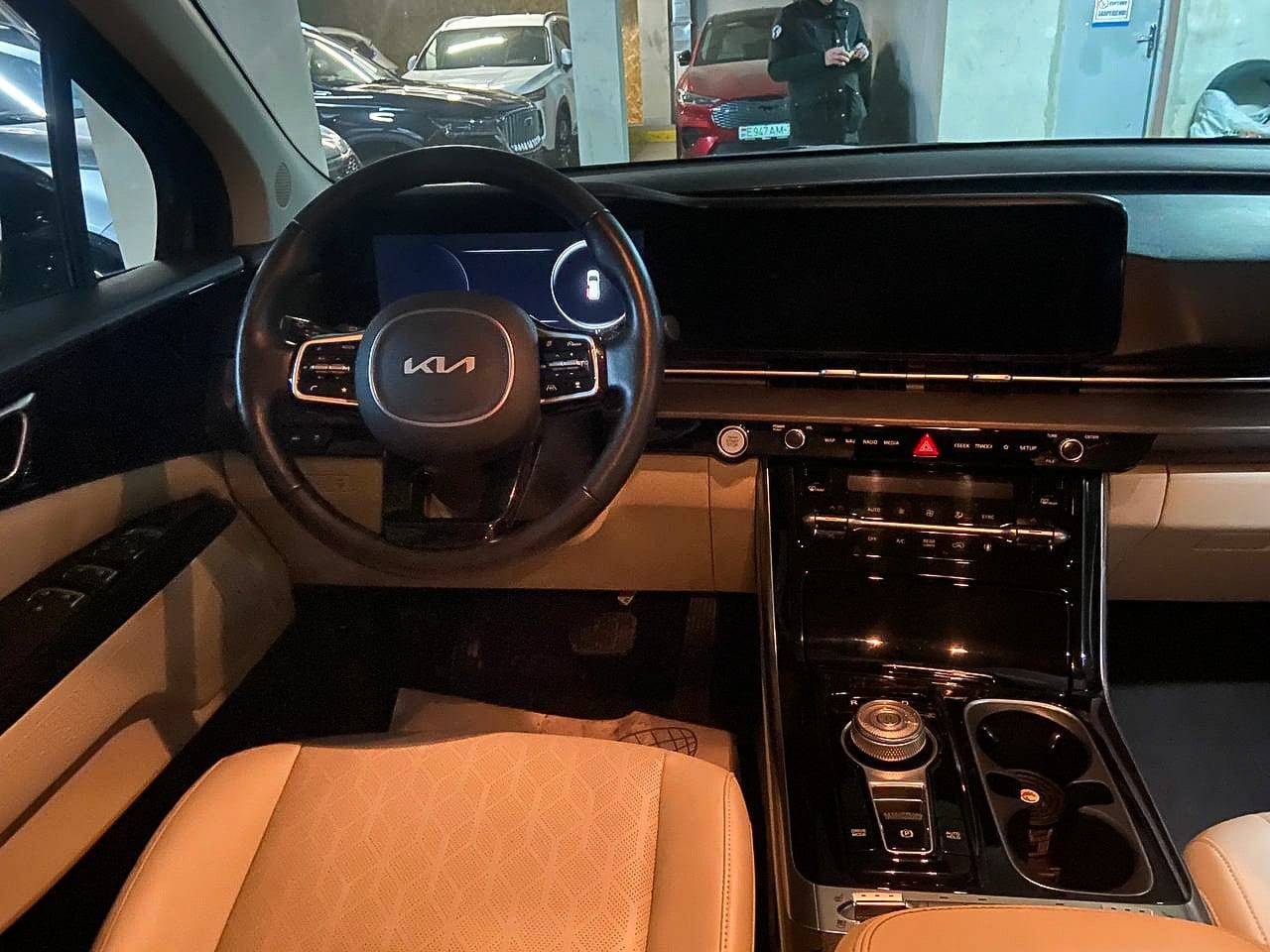 Kia Carnival IV 2022 — фото 2