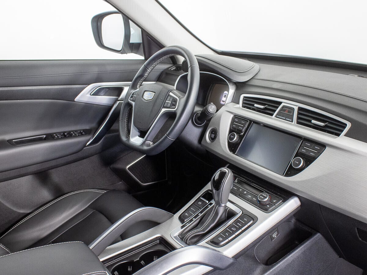 Geely Atlas 2020 — фото 4