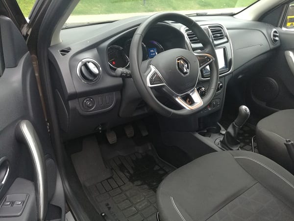 Renault Sandero в аренду в Минске