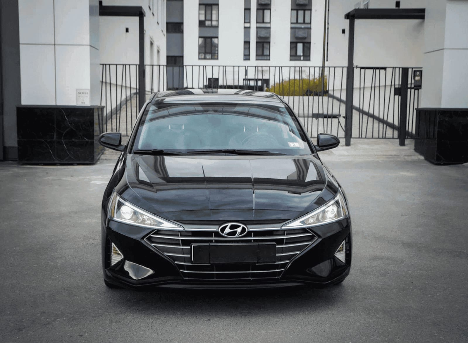 Hyundai Elantra AD 2021 — аренда от 120 Br/сутки
