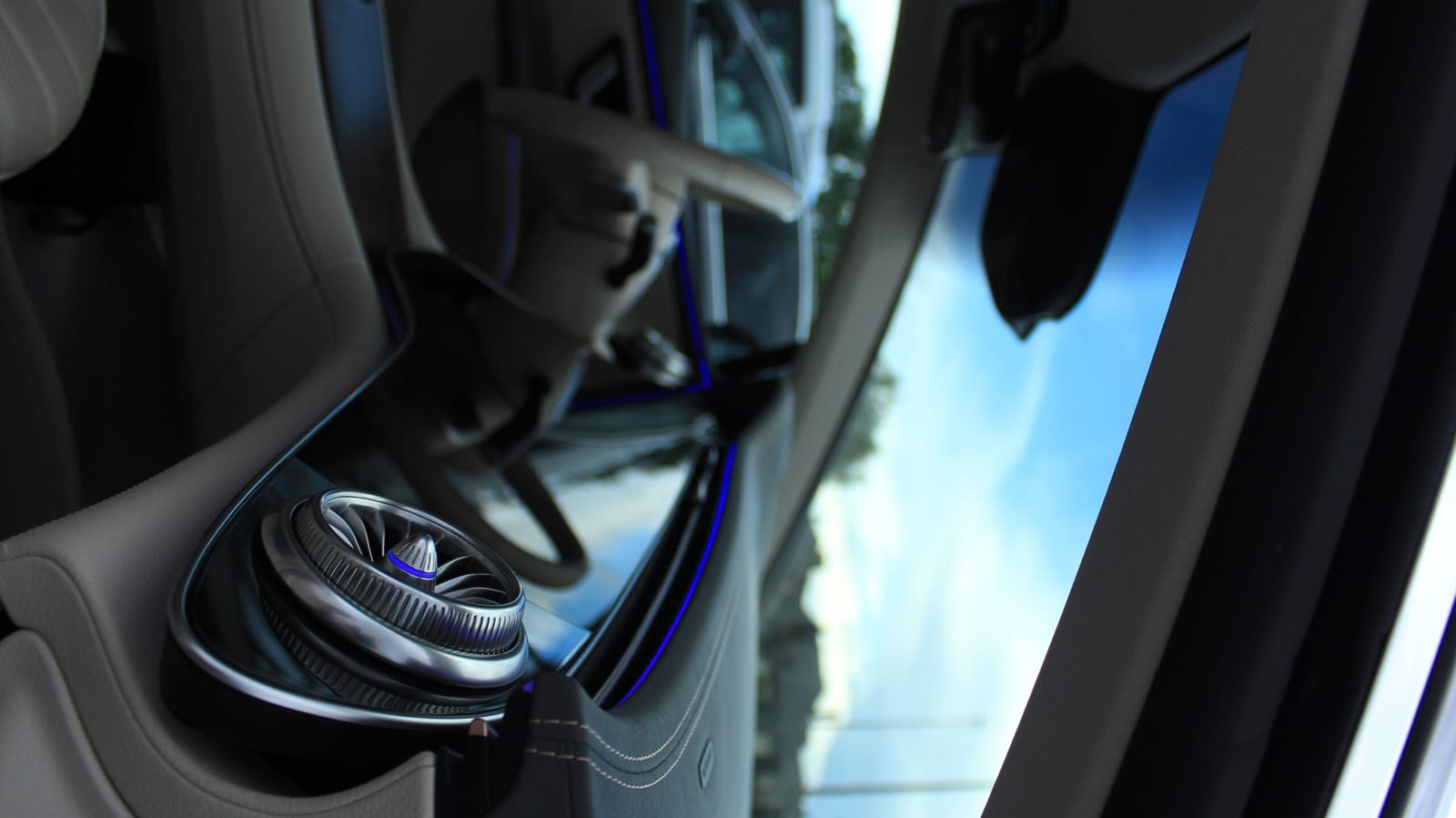 Mercedes-Benz EQS 580 4MATIC 2021 — фото 2