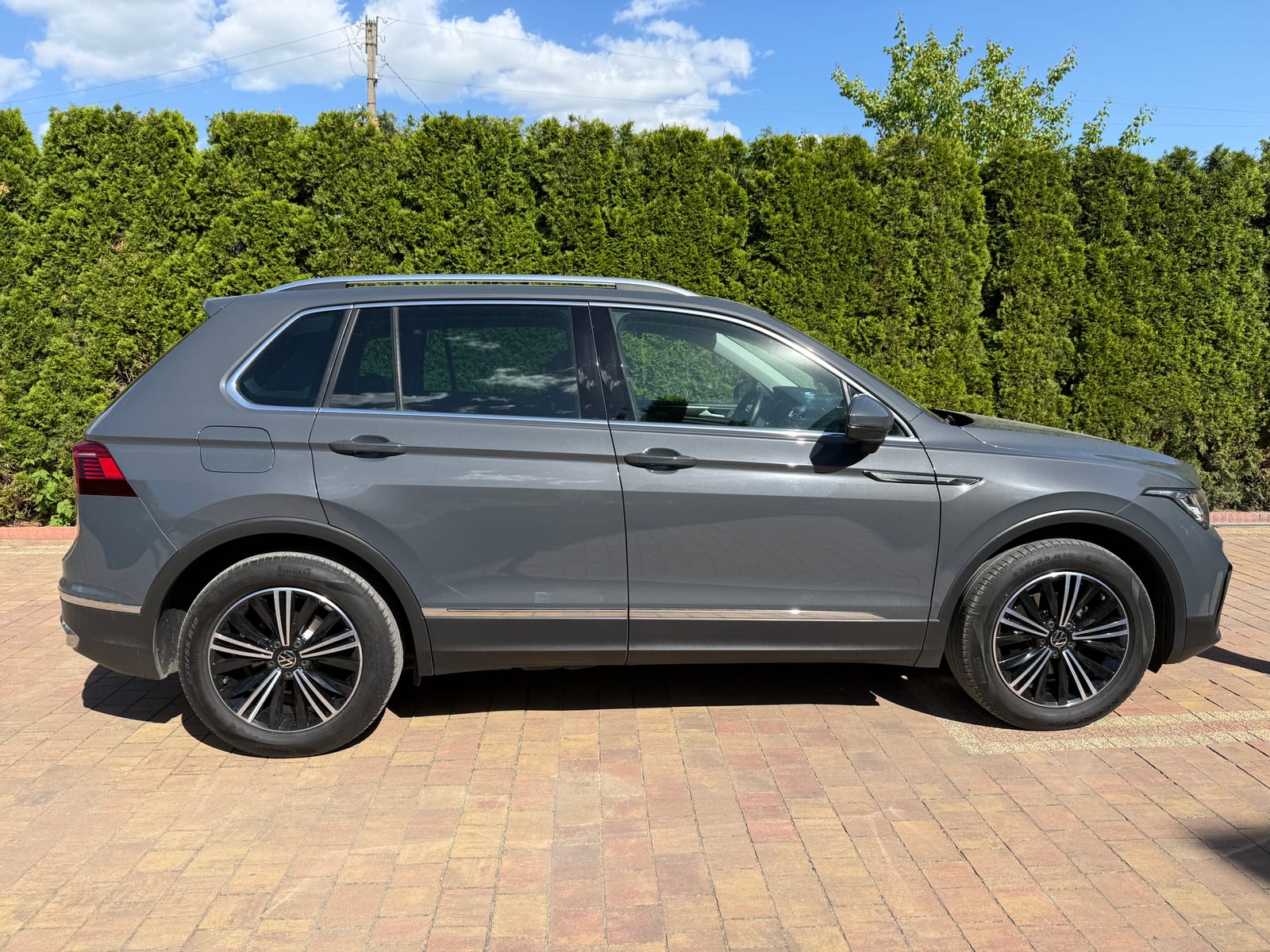 Volkswagen Tiguan 2022 — аренда от 200 Br/сутки