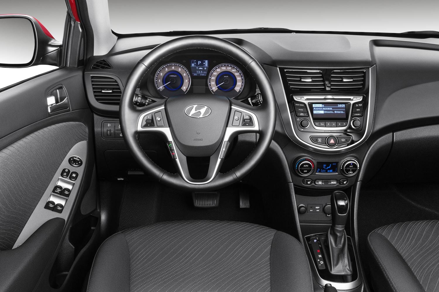 Hyundai Solaris 2015 — фото 2