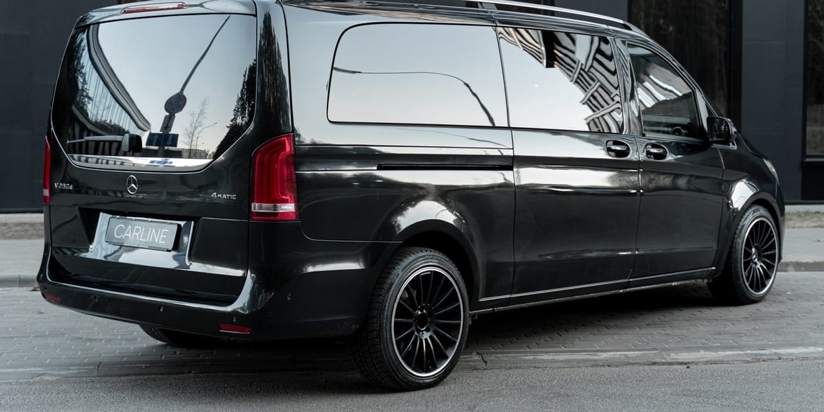 Mercedes-Benz V-Class ExtraLong 4Matic 2019 года в аренду в Минске