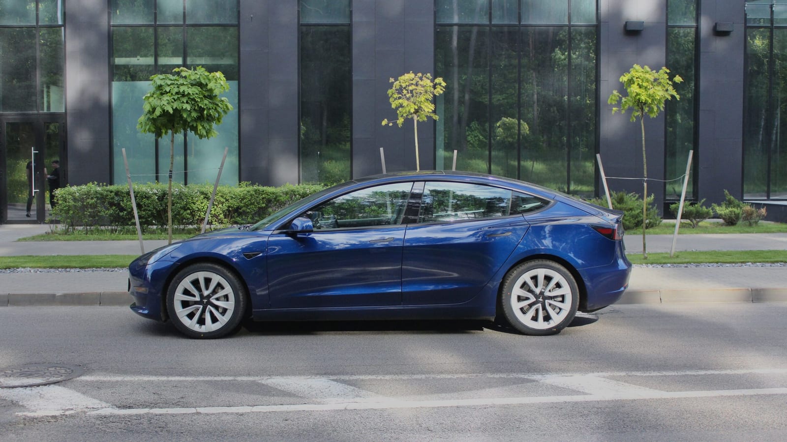 Tesla Model 3 в аренду в Минске