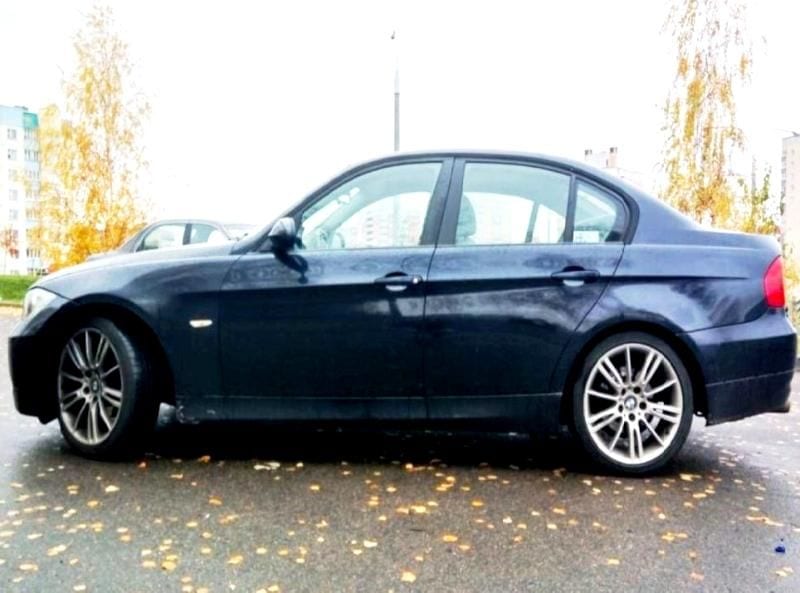 BMW 320 (E90) 2007 — фото 2