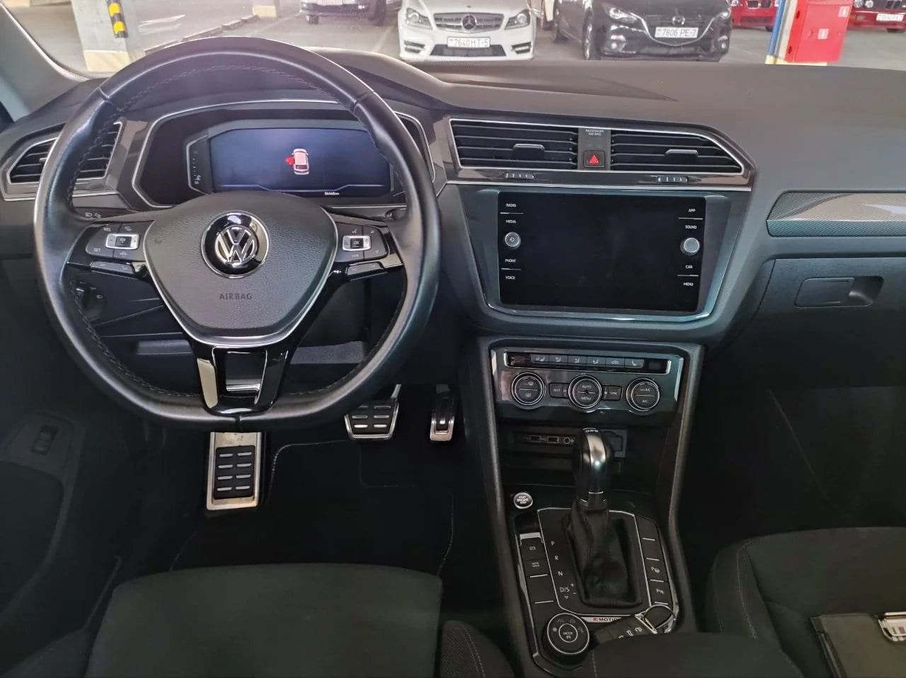 Volkswagen Tiguan 2.0 TSI 4x4 — фото 2