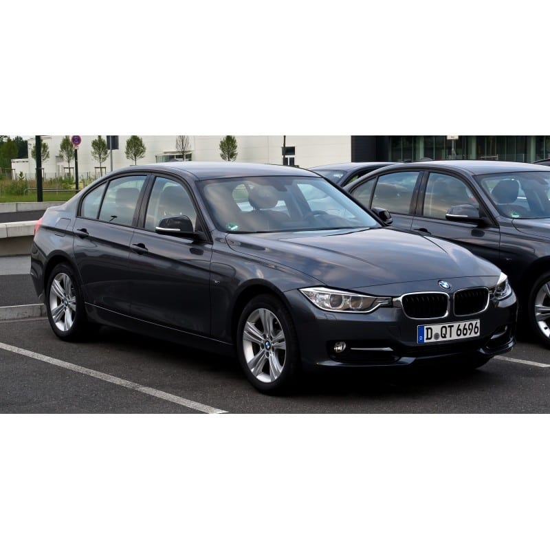 BMW 320i (F30) 2017 года в аренду в Минске