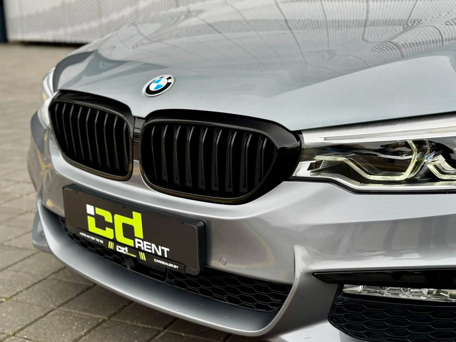 BMW 520 G30 2018 — фото 3