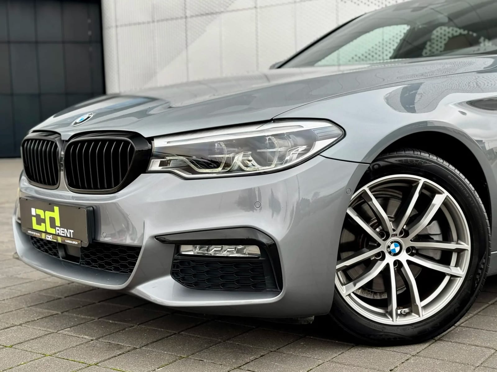 BMW 520 G30 2018 — фото 4