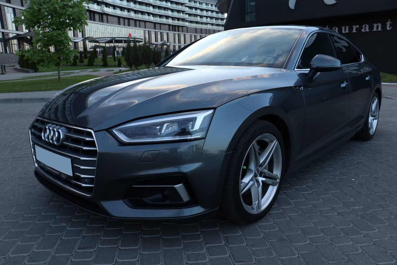 Audi A5 Sportback S line — аренда от 360 Br/сутки