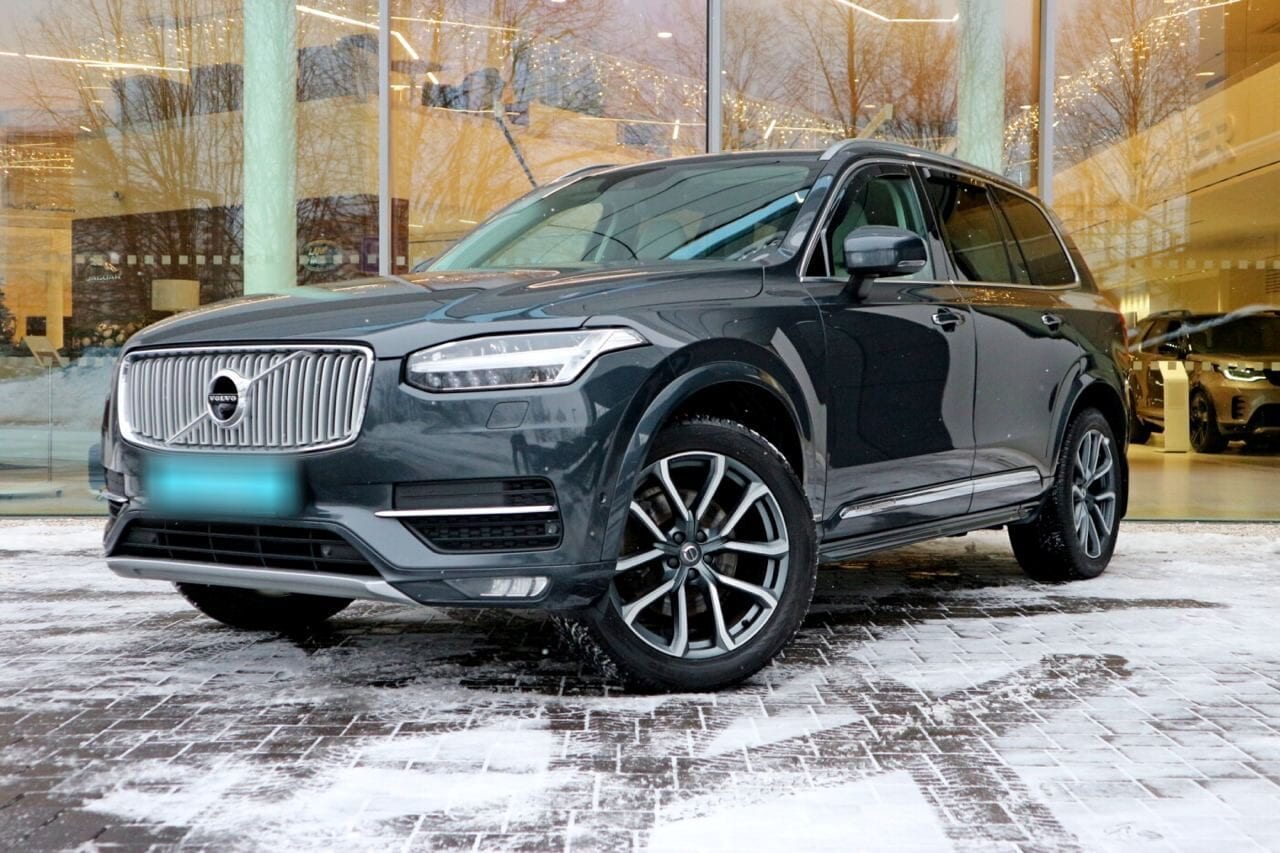 Volvo XC90 D5 AWD
