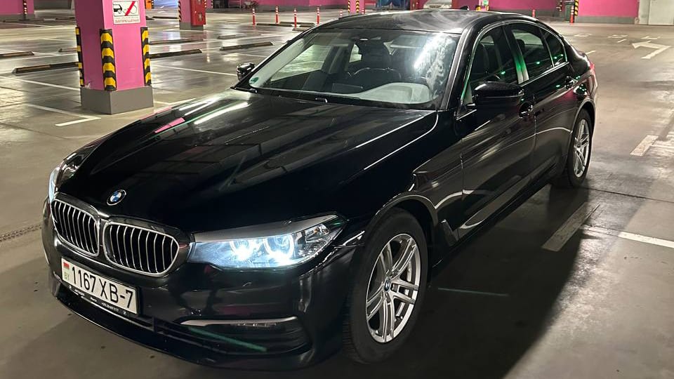 BMW G30