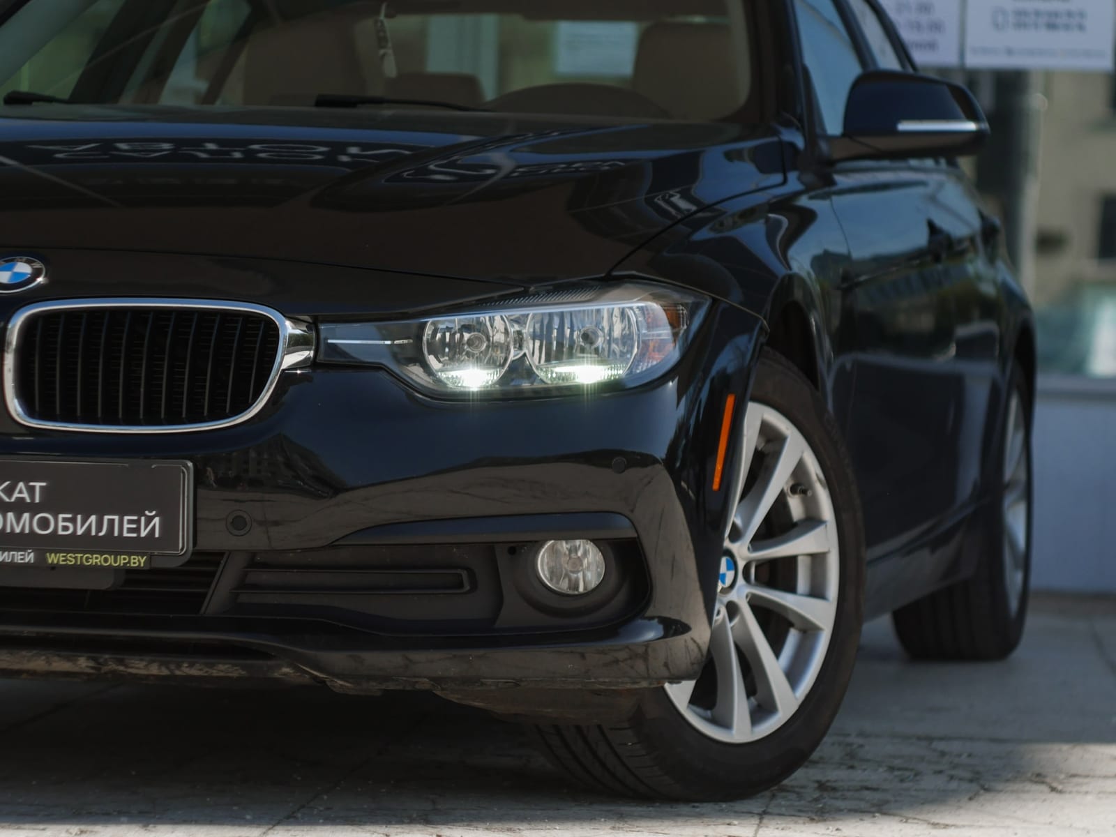 BMW 320i (F30) / 328i