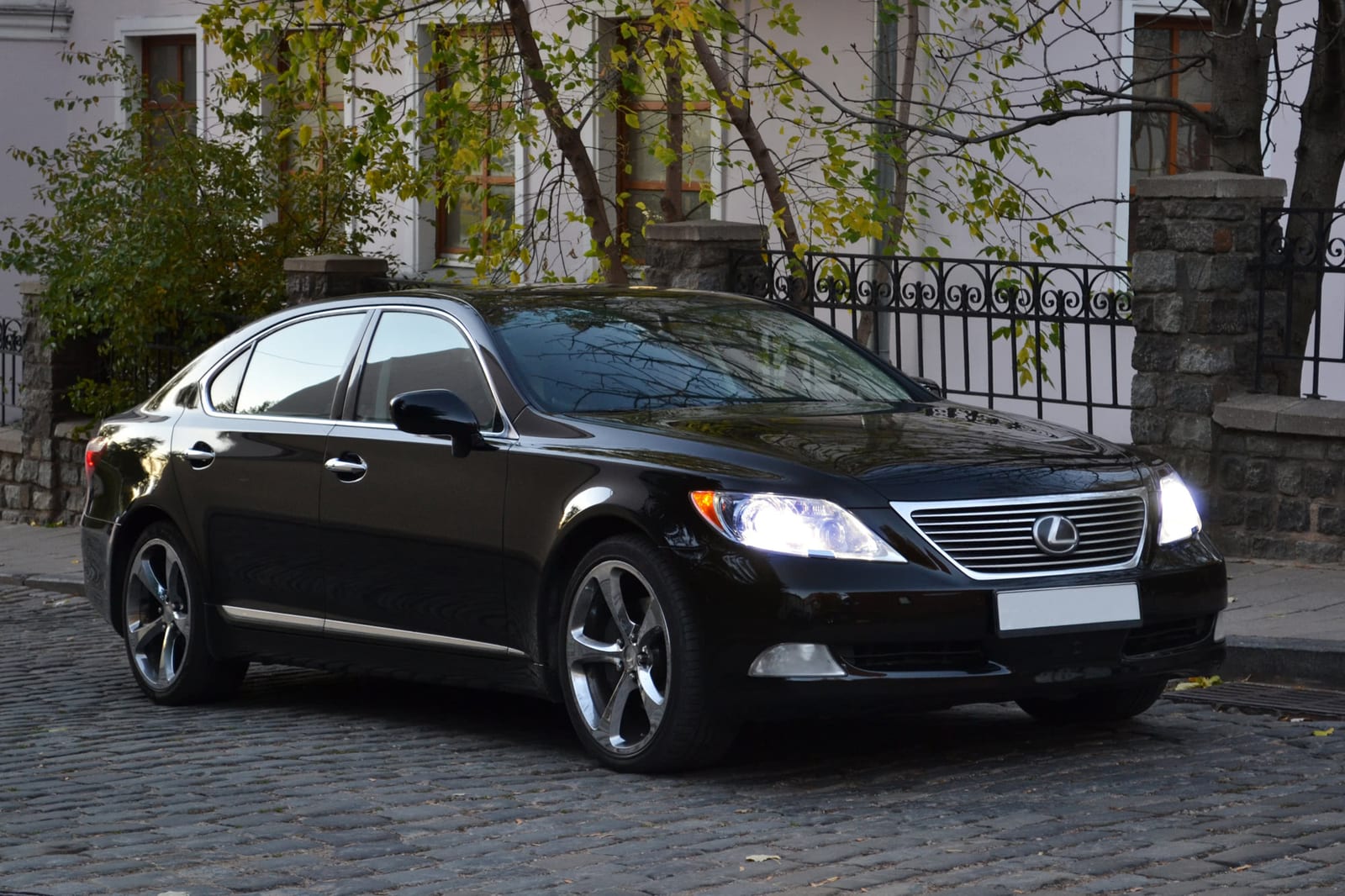Lexus LS460L