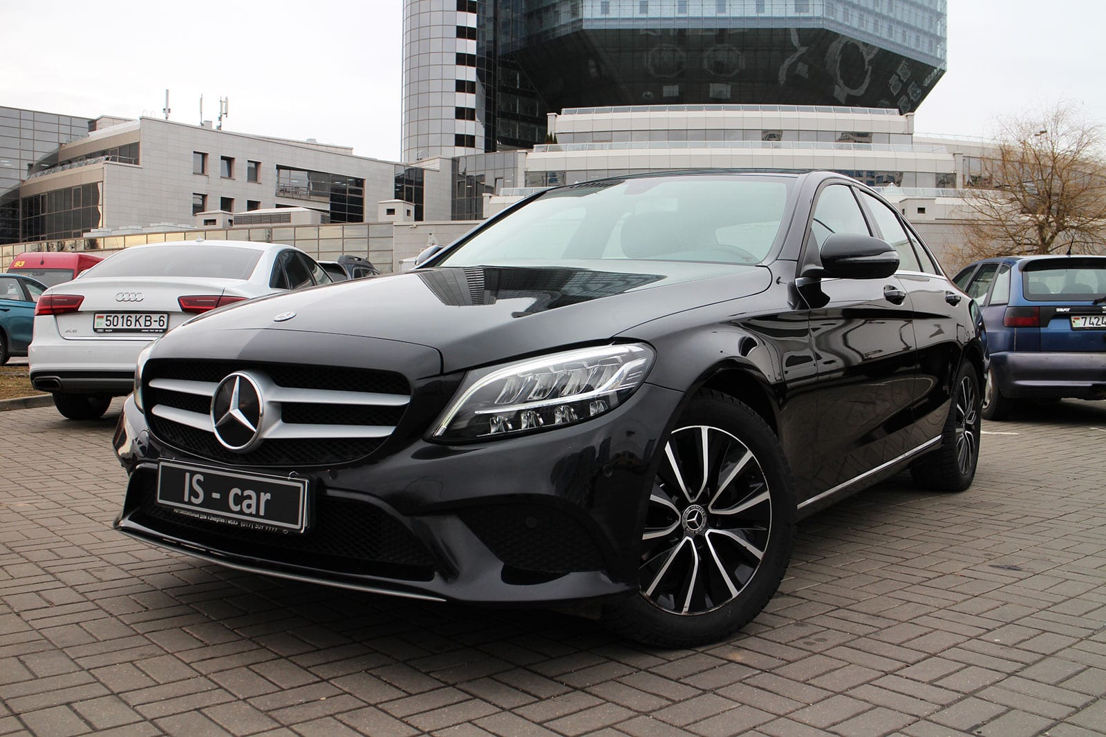 Mercedes-Benz C180