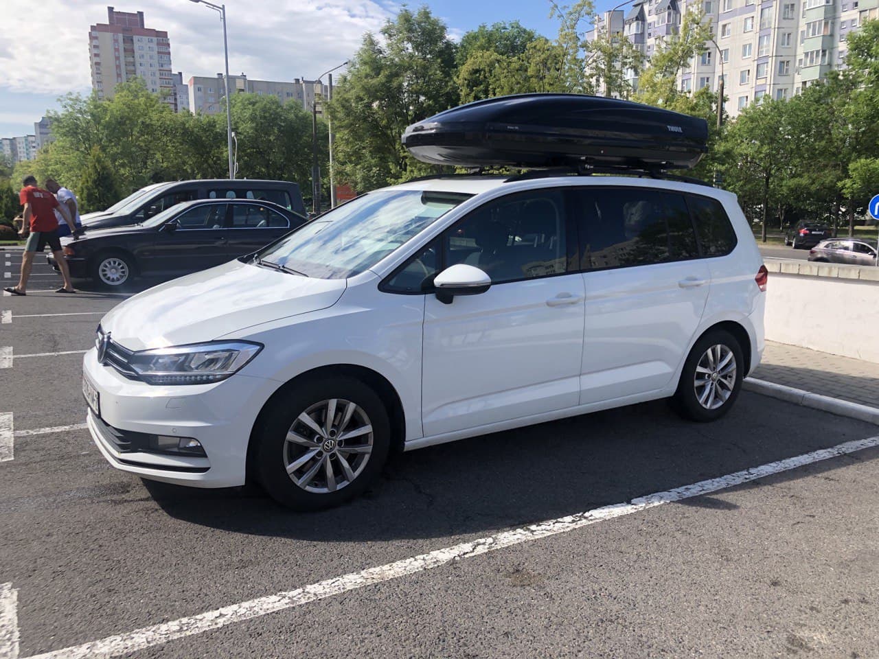 Volkswagen Touran 2017 — аренда от 190 Br/сутки