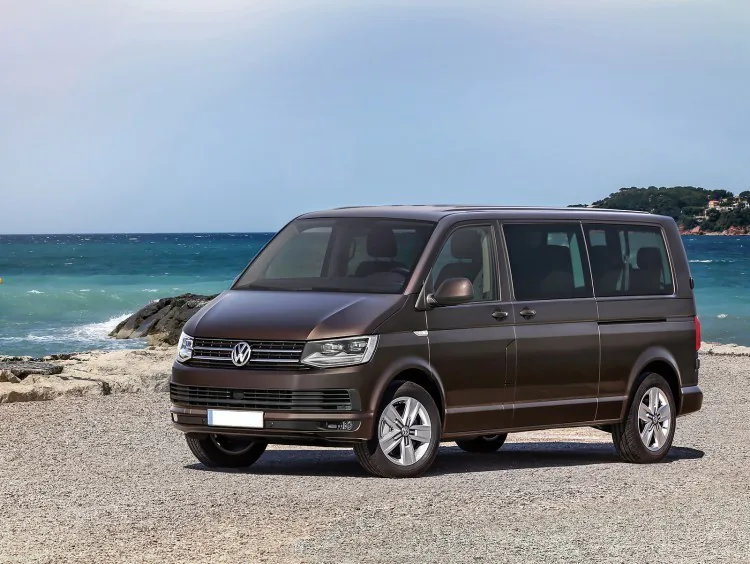 Volkswagen Caravelle AT