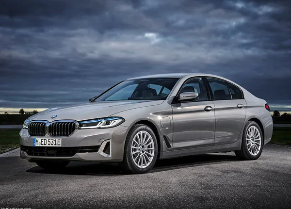 BMW 520D xDrive AT