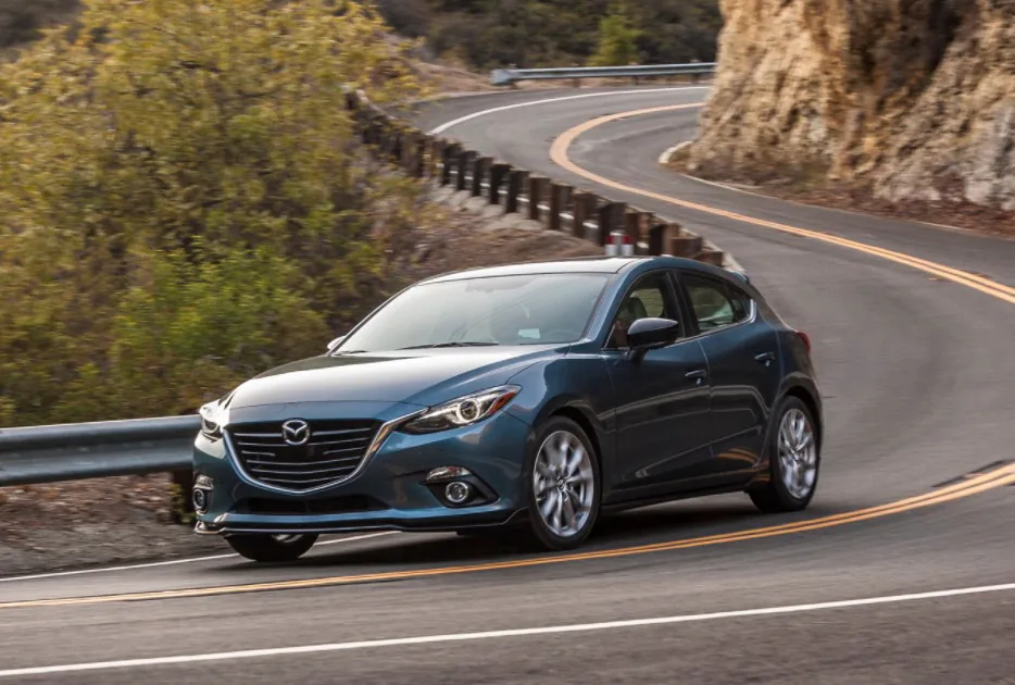 Mazda 3 AT